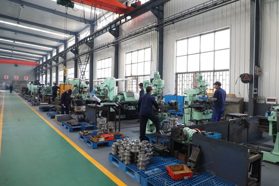 উচ্চ ফ্রিকোয়েন্সি ঢালাই সঙ্গে Galvanzied ইস্পাত টিউব মেকিং মেশিন